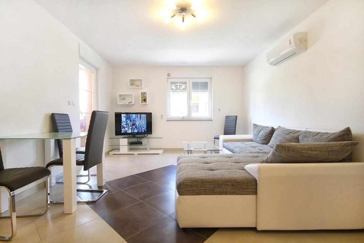Apartment Borka Медулин Экстерьер фото