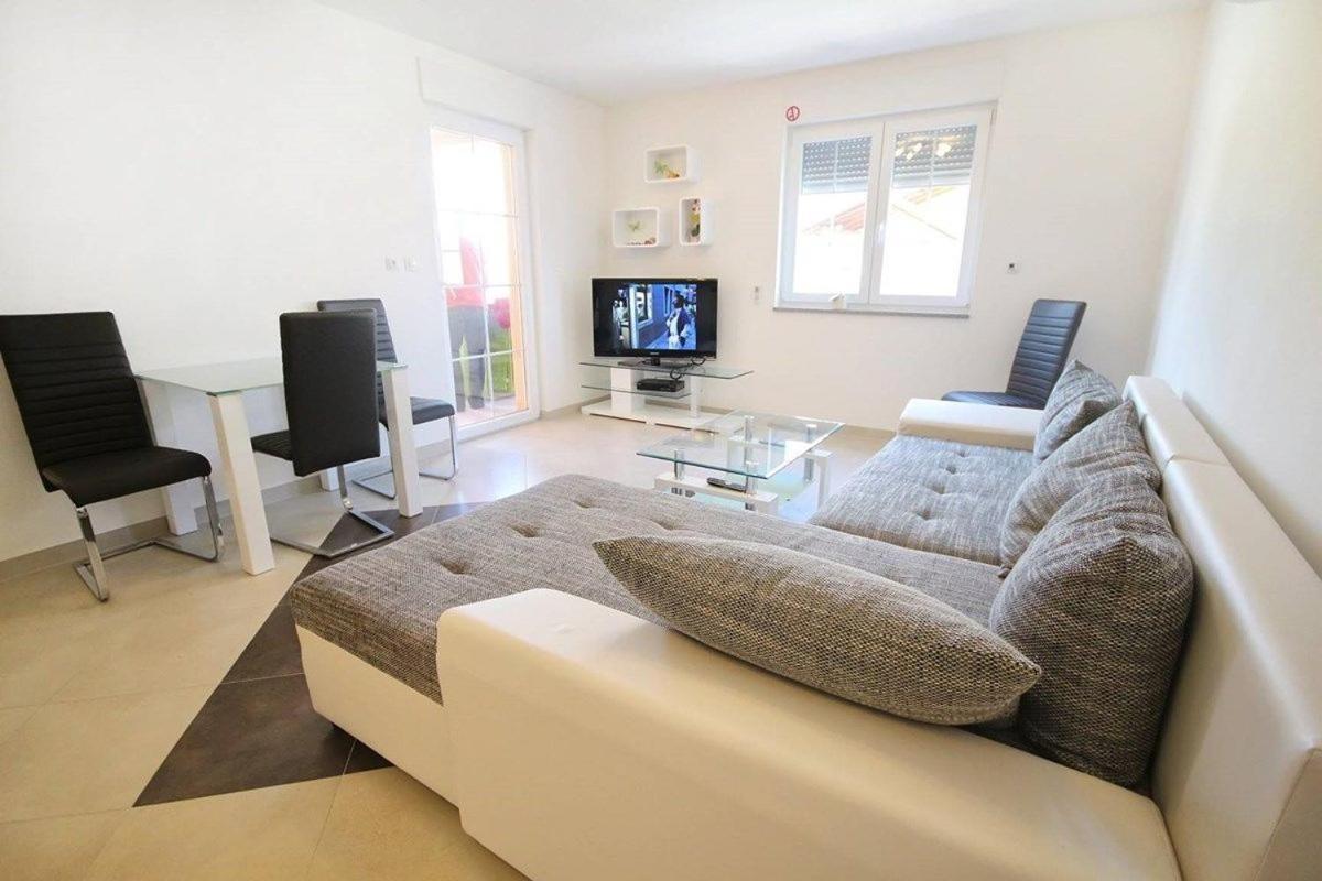 Apartment Borka Медулин Экстерьер фото